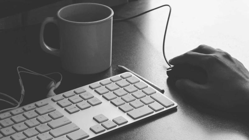 El router WiFi parpadea en rojo: qué significa y cómo solucionarlo paso a paso
